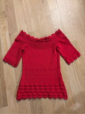 Yigal Azrouel Red Off-Shoulder Scallop Knit Top